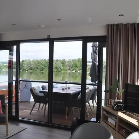 Botel Hausboot Scarlett - Lp5 Höxter